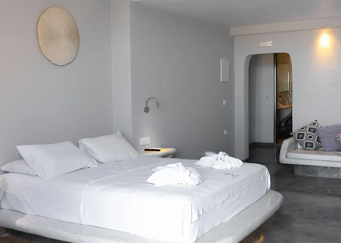 Hotel Demilmar Luxury Períssa